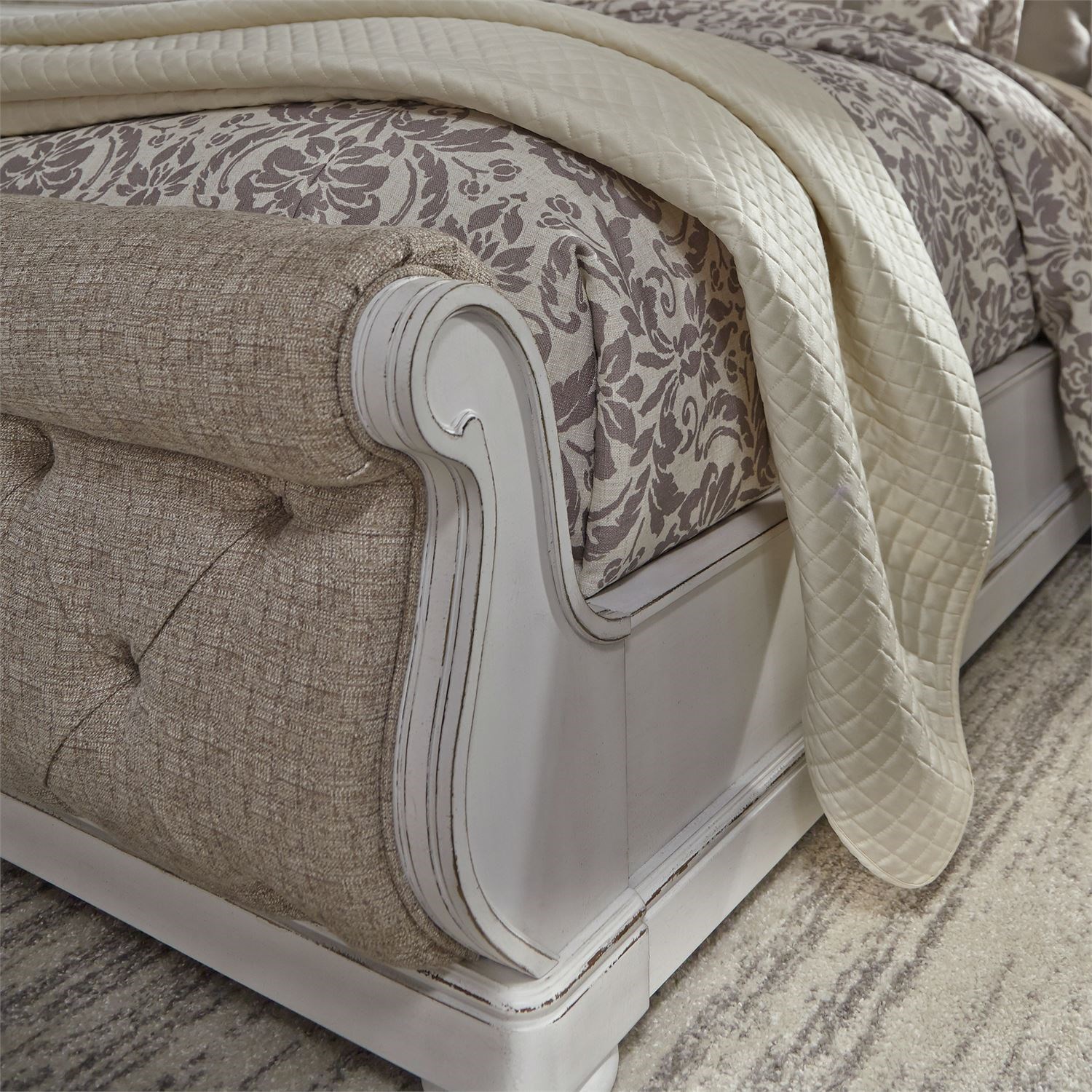 Magnolia manor discount sleigh bed
